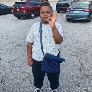 Meet your Posher, Travis